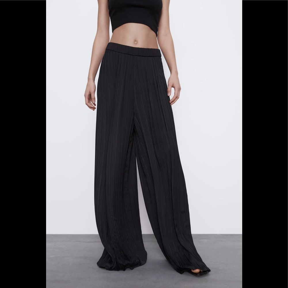 Zara Black Pleated Palazzo Trouser Pants Wide Leg
